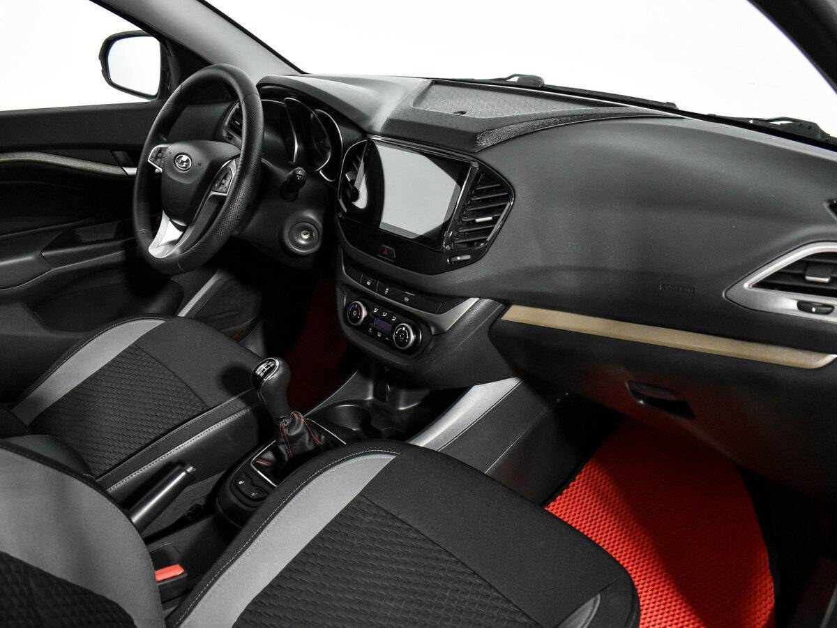 Lada (ВАЗ) Vesta 2018 года с пробегом. Фото: #10