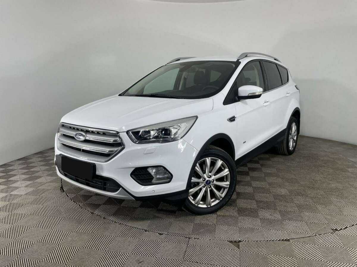 Ford Kuga 2017 года с пробегом. Фото: #0