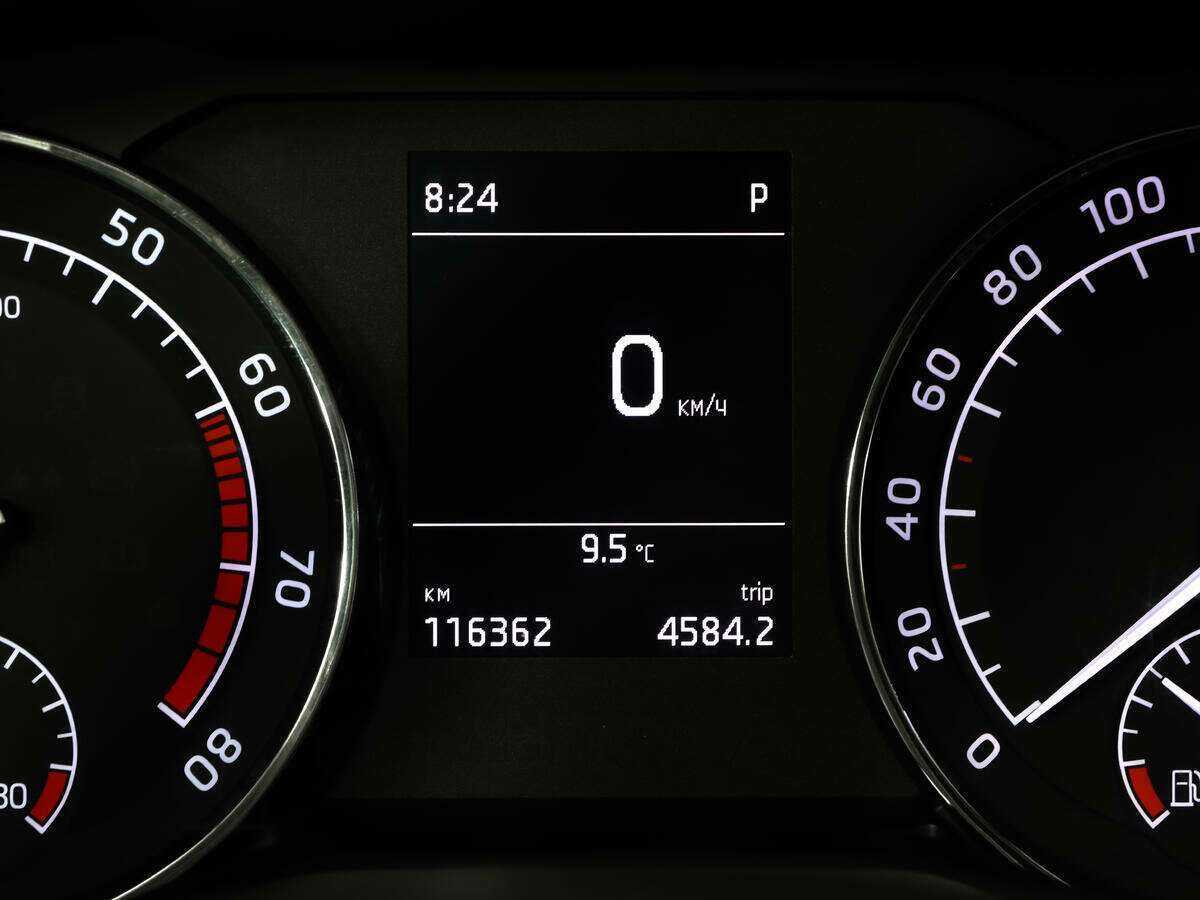 Skoda Superb 2016 года с пробегом. Фото: #14