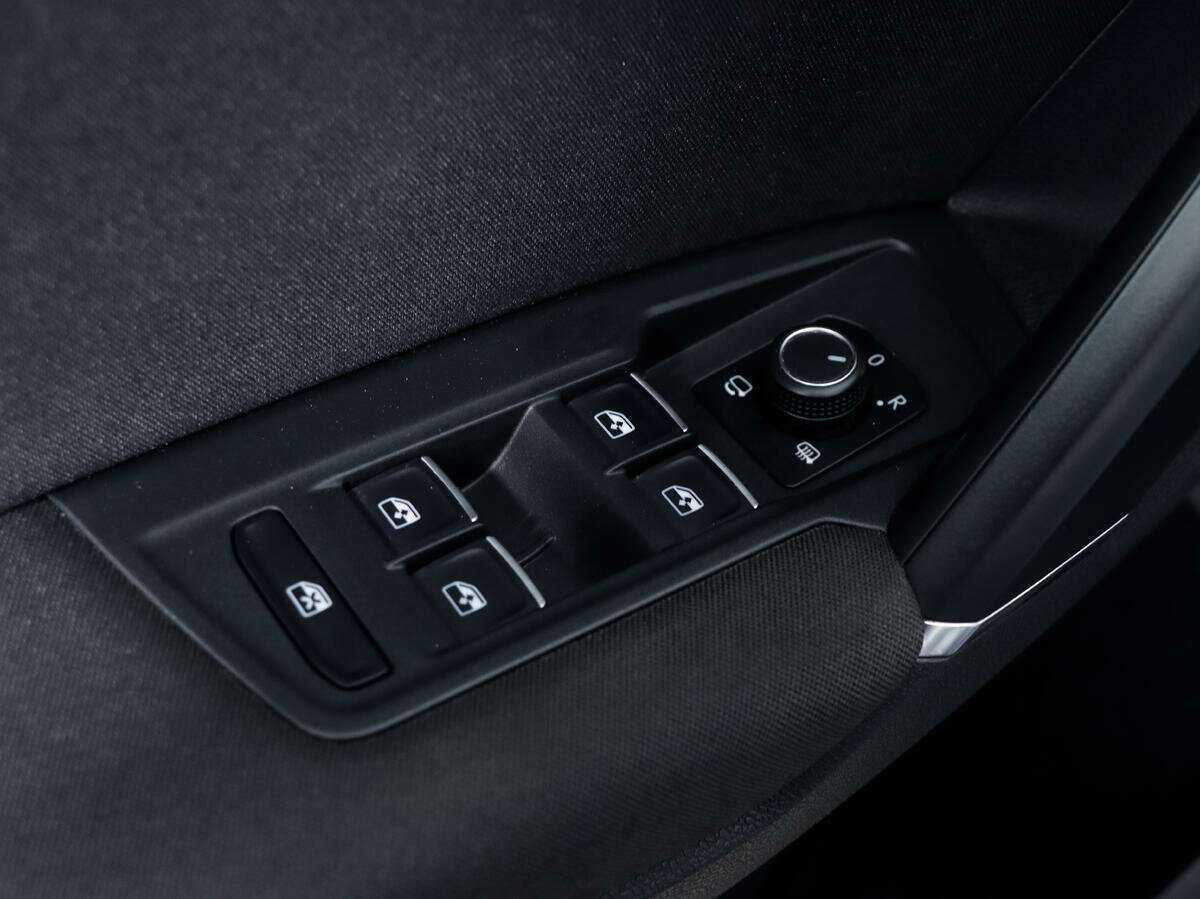 Volkswagen Tiguan 2018 года с пробегом. Фото: #14