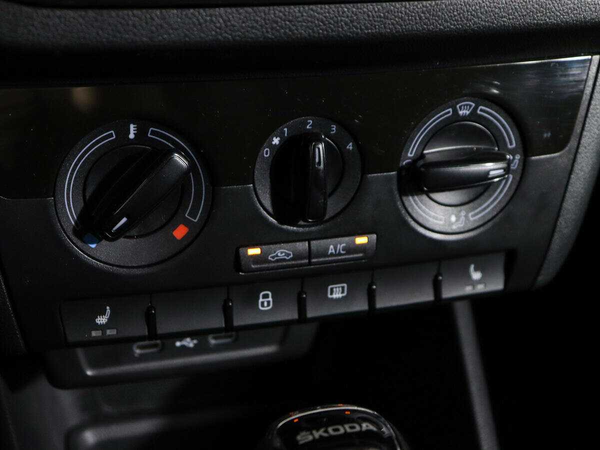 Skoda Rapid 2021 года с пробегом. Фото: #17
