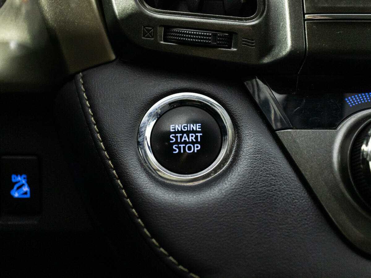 Toyota RAV4 2013 года с пробегом. Фото: #17