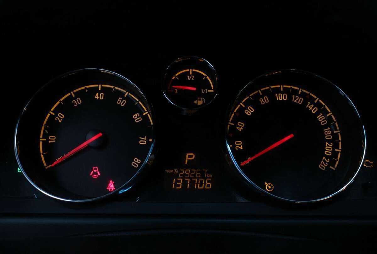 Opel Antara 2013 года с пробегом. Фото: #8