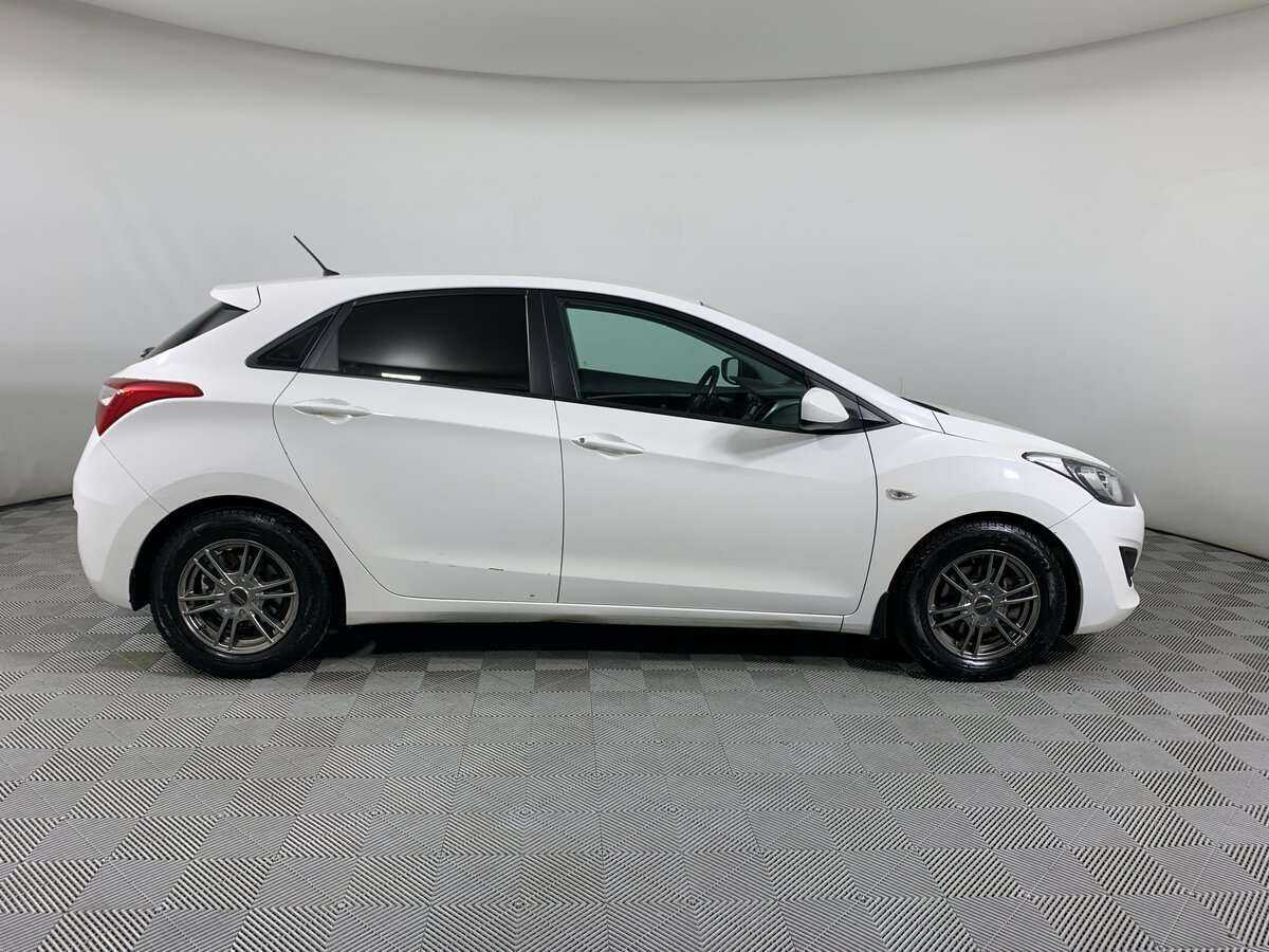 Hyundai i30 2012 года с пробегом. Фото: #3