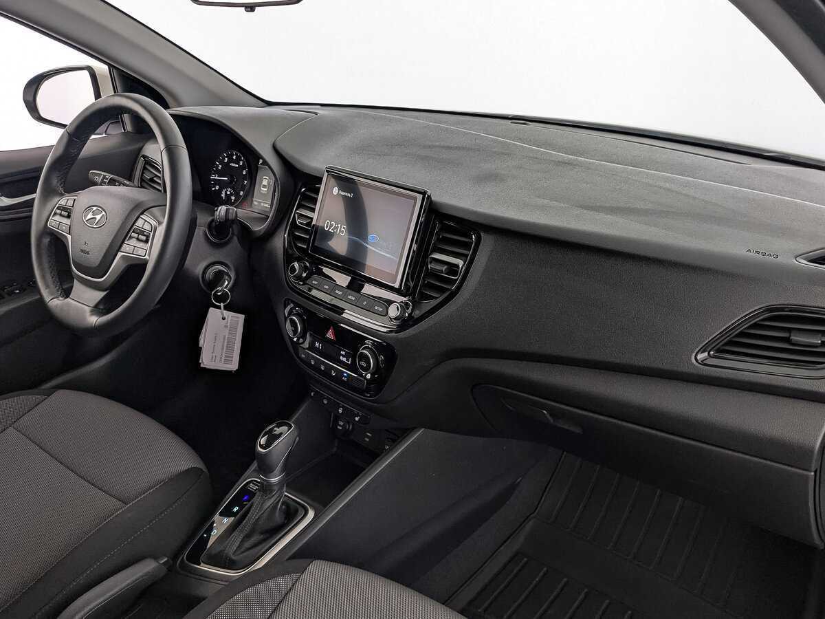 Hyundai Solaris 2021 года с пробегом. Фото: #12