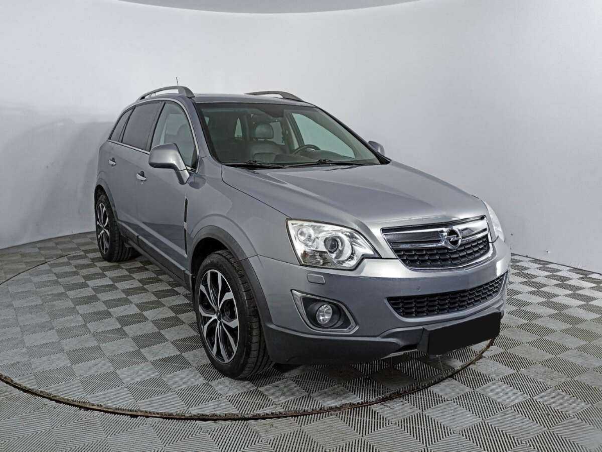 Opel Antara 2012 года с пробегом. Фото: #2