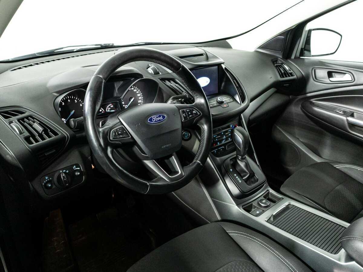 Ford Kuga 2017 года с пробегом. Фото: #10