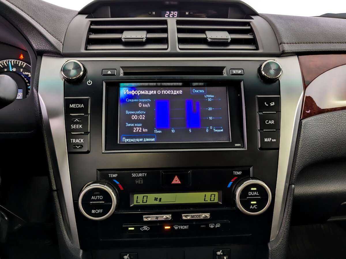 Toyota Camry 2013 года с пробегом. Фото: #12