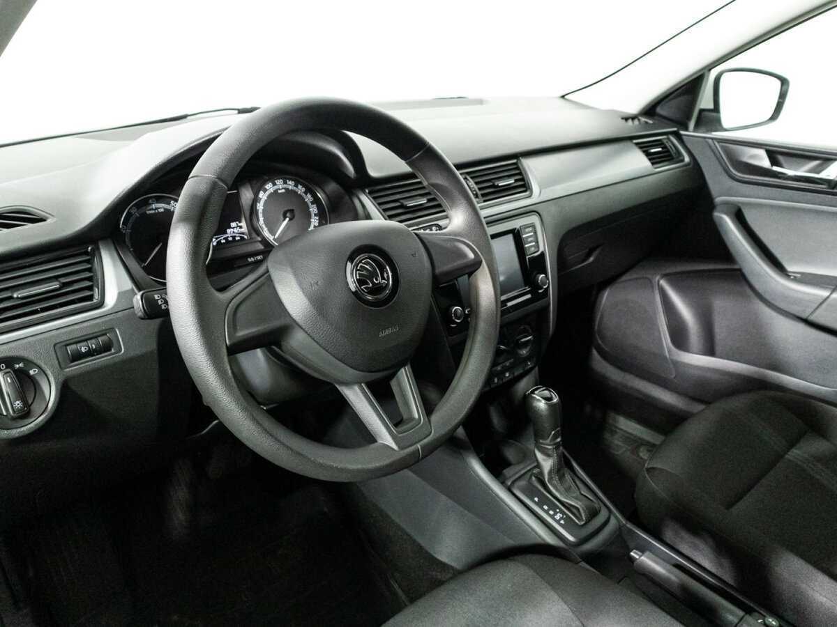 Skoda Rapid 2019 года с пробегом. Фото: #10