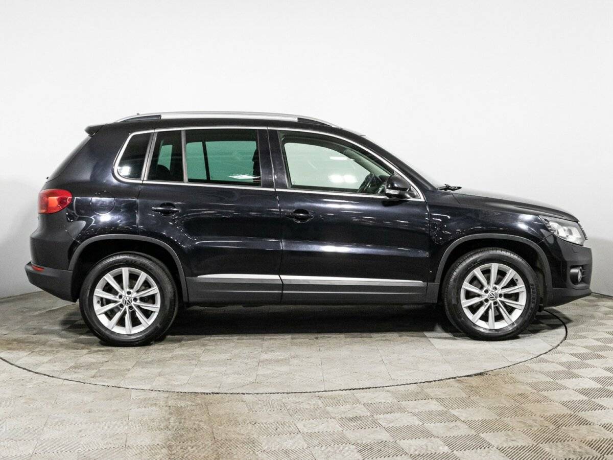 Volkswagen Tiguan 2012 года с пробегом. Фото: #3