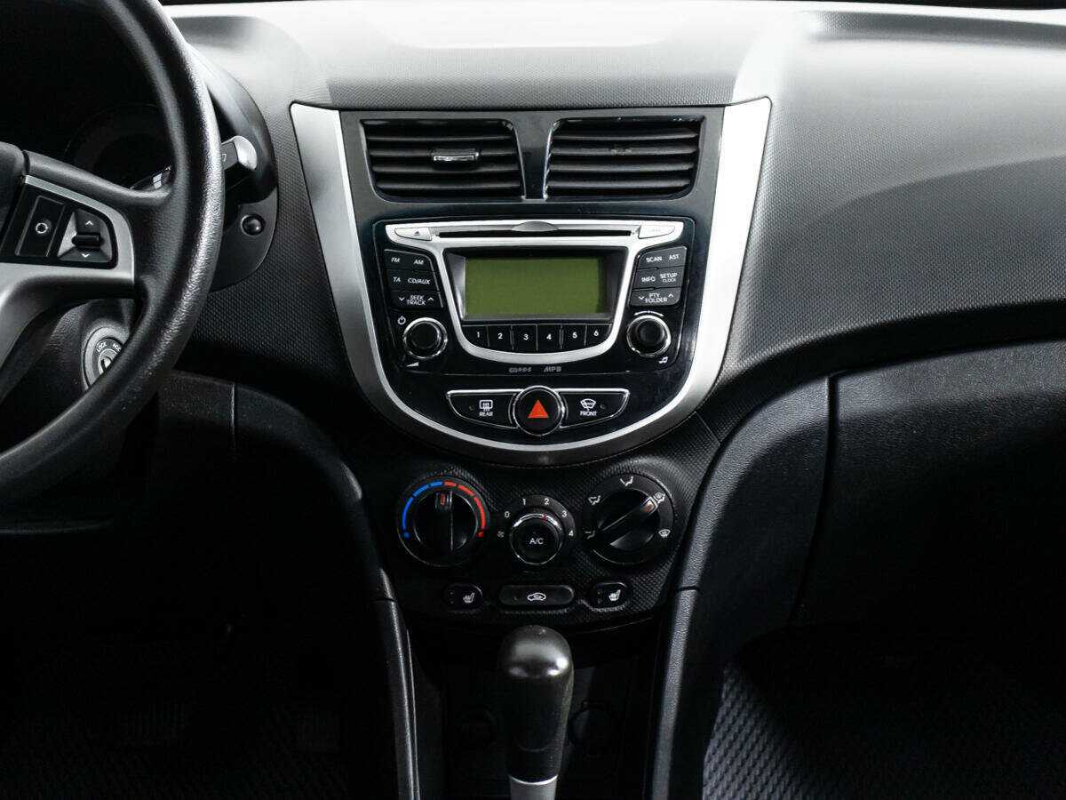 Hyundai Solaris 2014 года с пробегом. Фото: #13