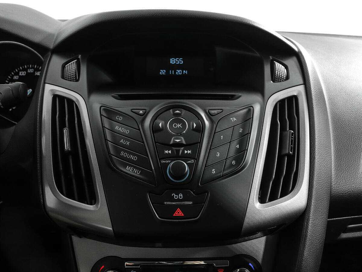 Ford Focus 2014 года с пробегом. Фото: #10