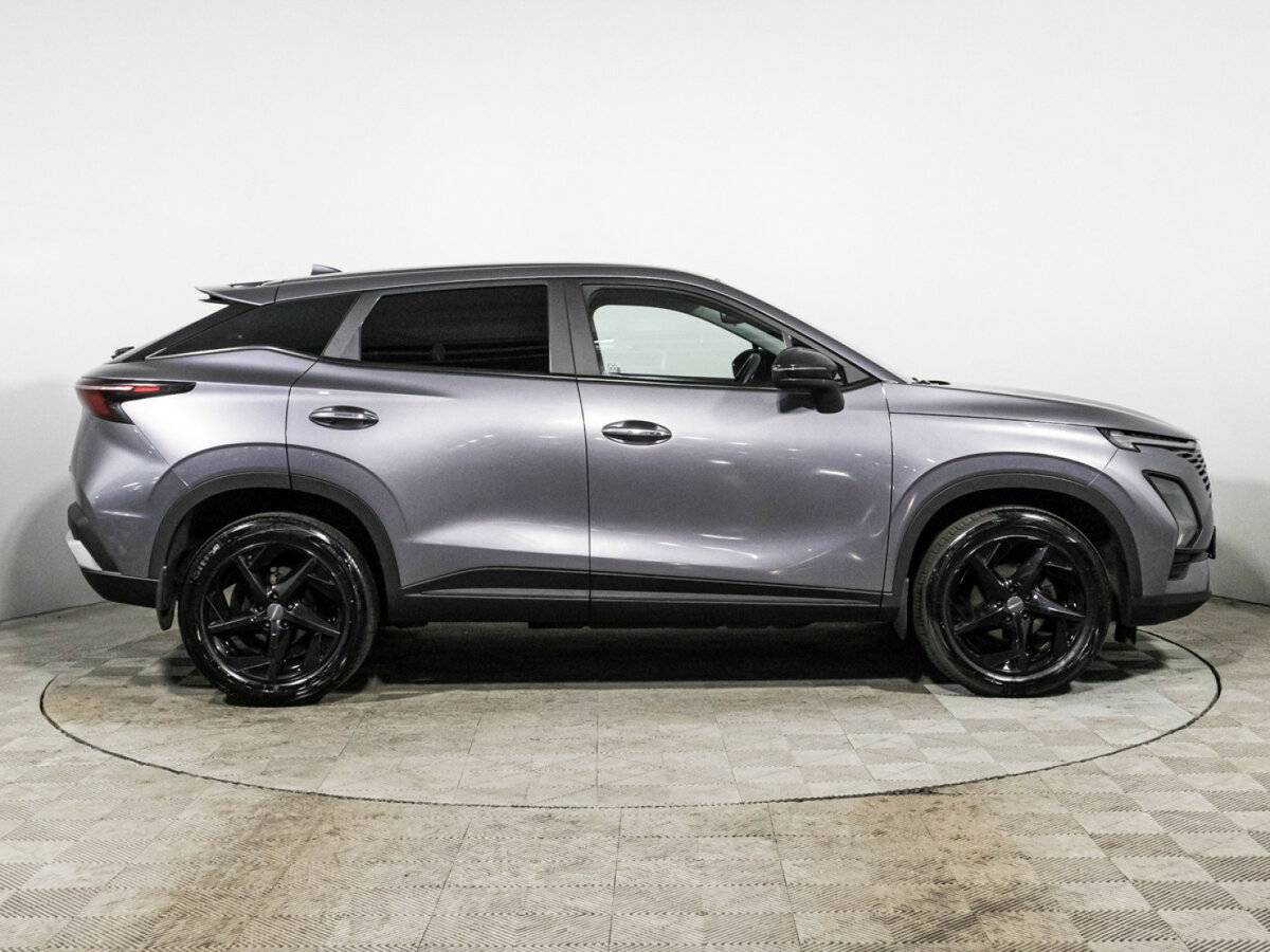 OMODA C5 2022 года с пробегом. Фото: #3