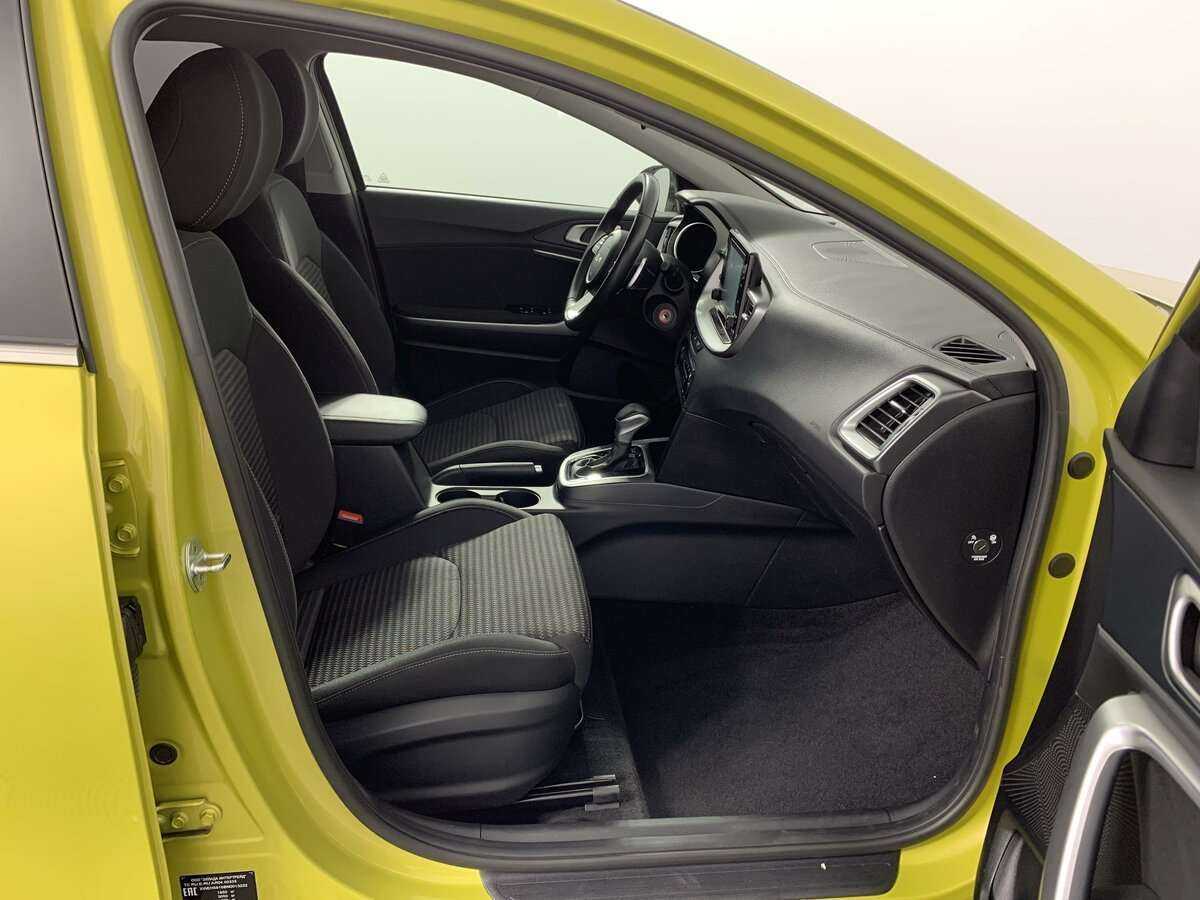 Kia Ceed 2021 года с пробегом. Фото: #17
