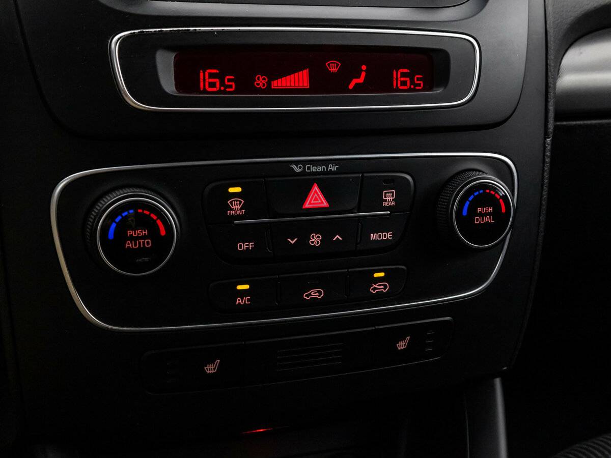 Kia Sorento 2013 года с пробегом. Фото: #10