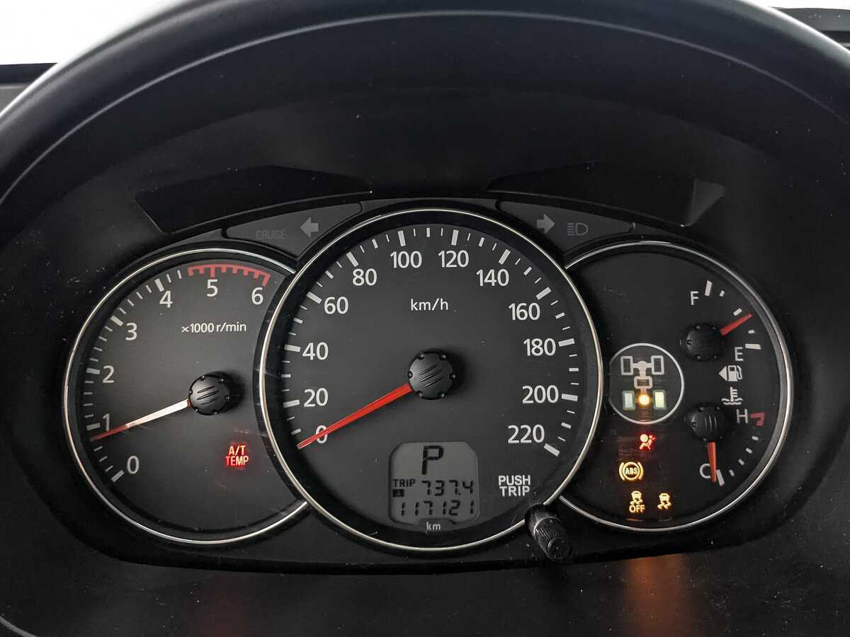 Mitsubishi Pajero Sport 2013 года с пробегом. Фото: #15