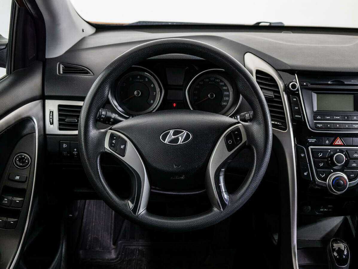 Hyundai i30 2016 года с пробегом. Фото: #11