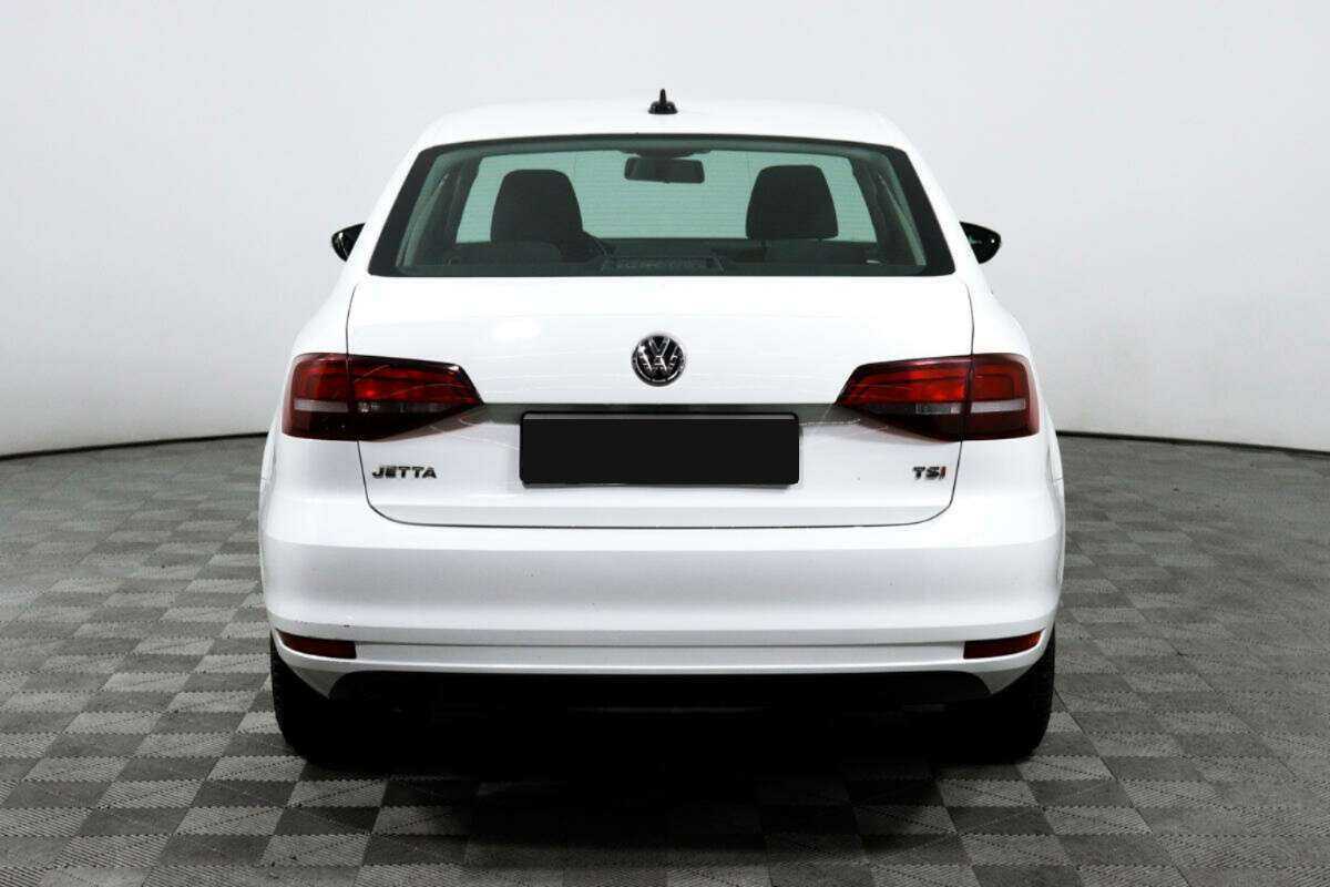 Volkswagen Jetta 2018 года с пробегом. Фото: #5