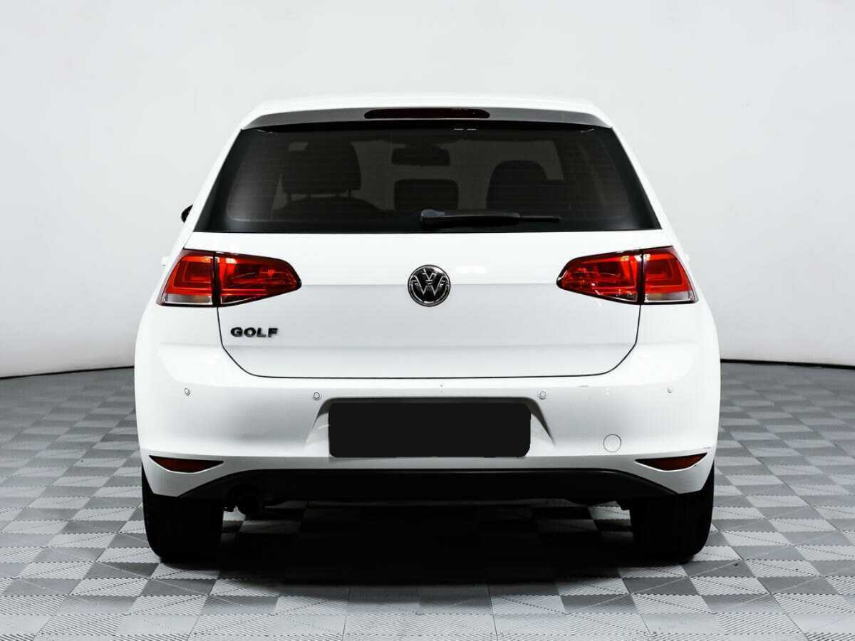 Volkswagen Golf 2015 года с пробегом. Фото: #5