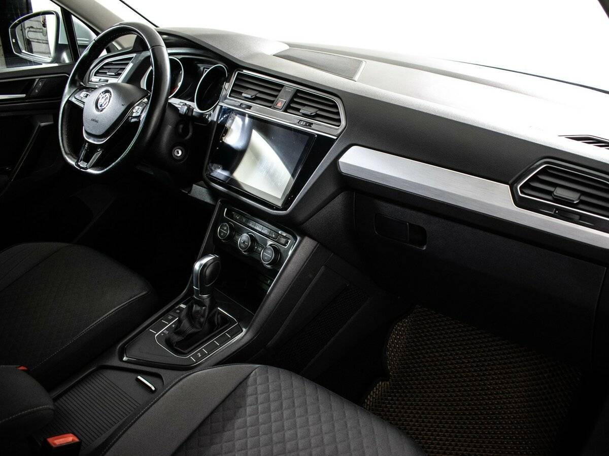 Volkswagen Tiguan 2017 года с пробегом. Фото: #6