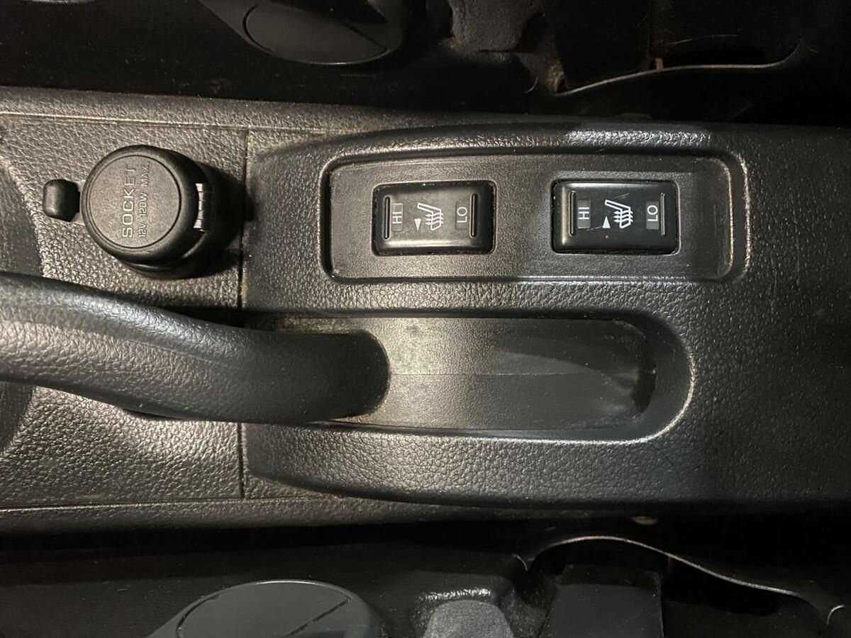 Nissan Tiida 2013 года с пробегом. Фото: #13