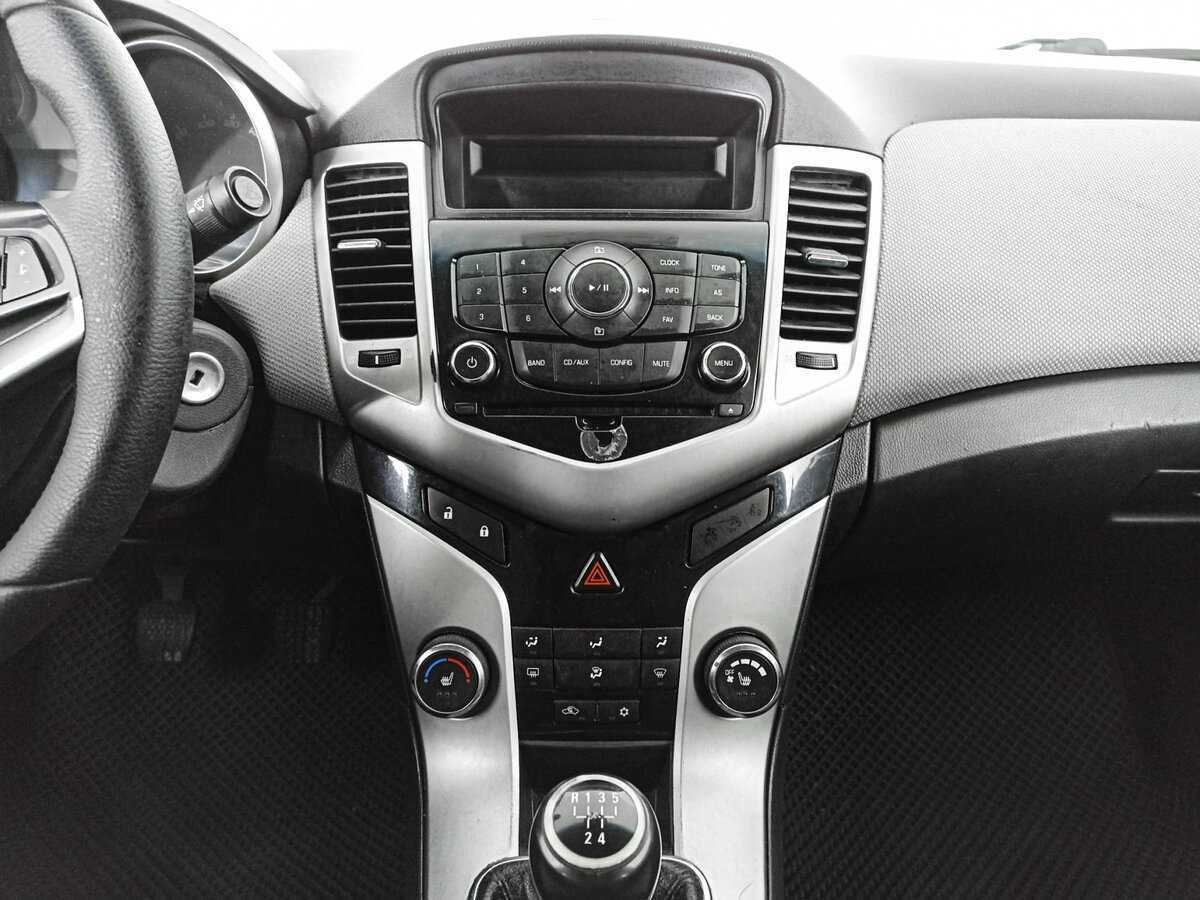 Chevrolet Cruze 2012 года с пробегом. Фото: #12