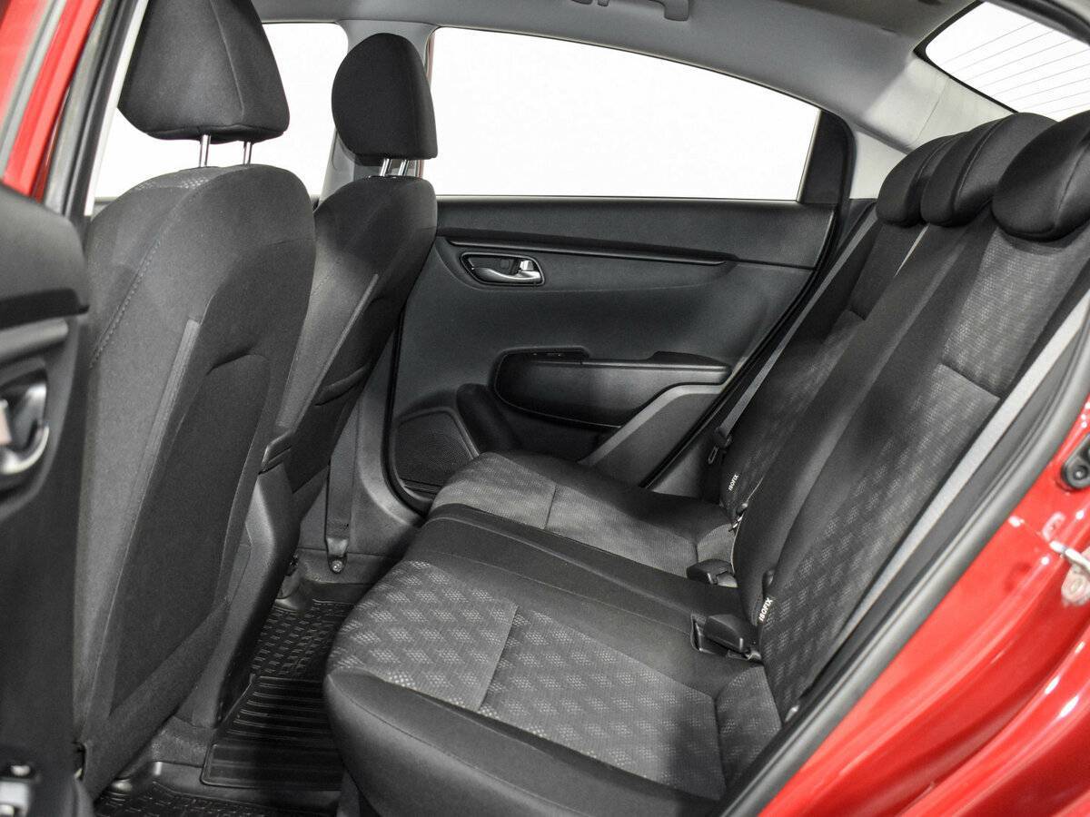 Kia Rio 2018 года с пробегом. Фото: #11