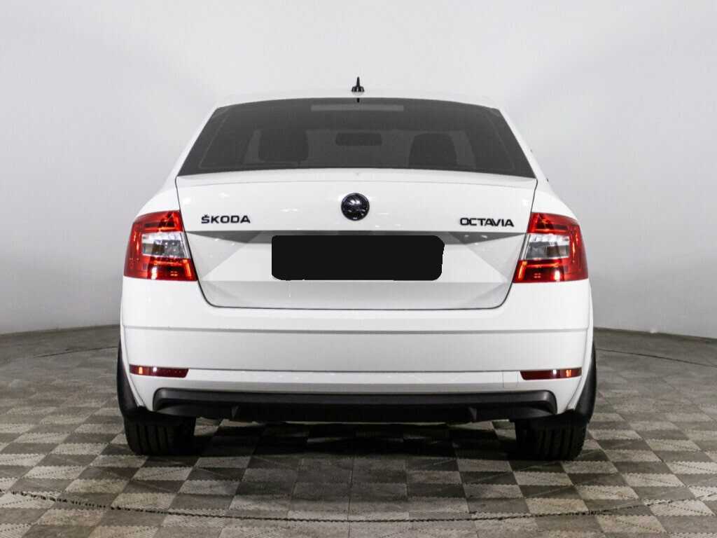 Skoda Octavia 2018 года с пробегом. Фото: #5