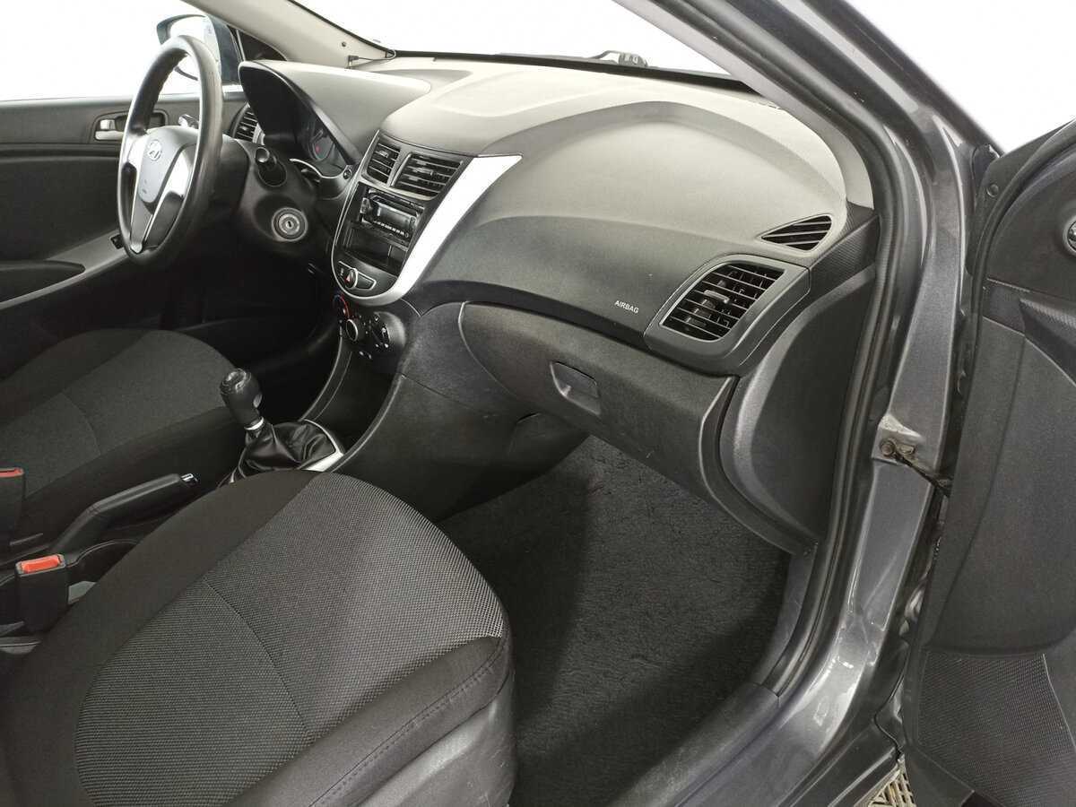 Hyundai Solaris 2013 года с пробегом. Фото: #5