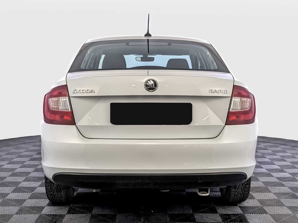 Skoda Rapid 2019 года с пробегом. Фото: #5