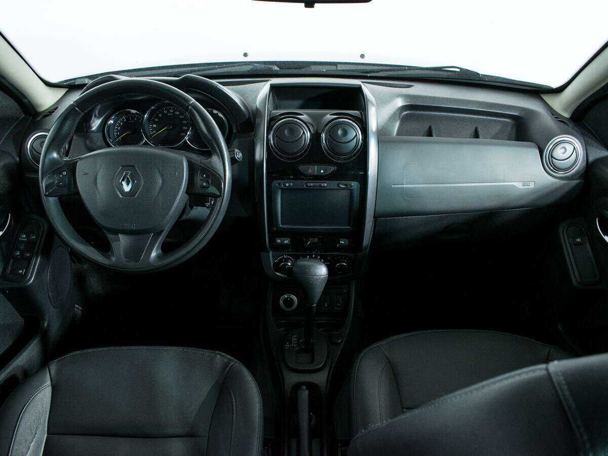 Renault Duster 2016 года с пробегом. Фото: #11