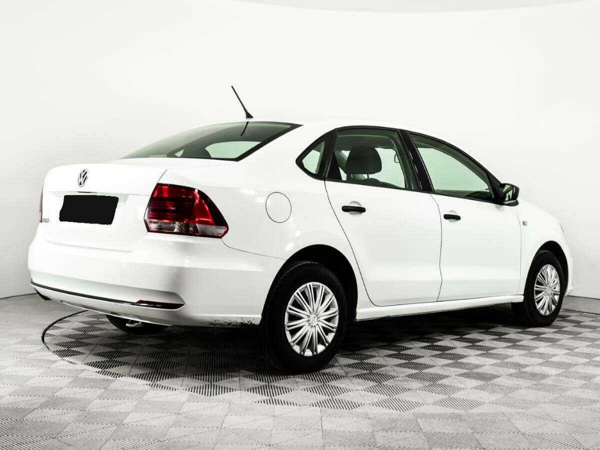 Volkswagen Polo 2015 года с пробегом. Фото: #4
