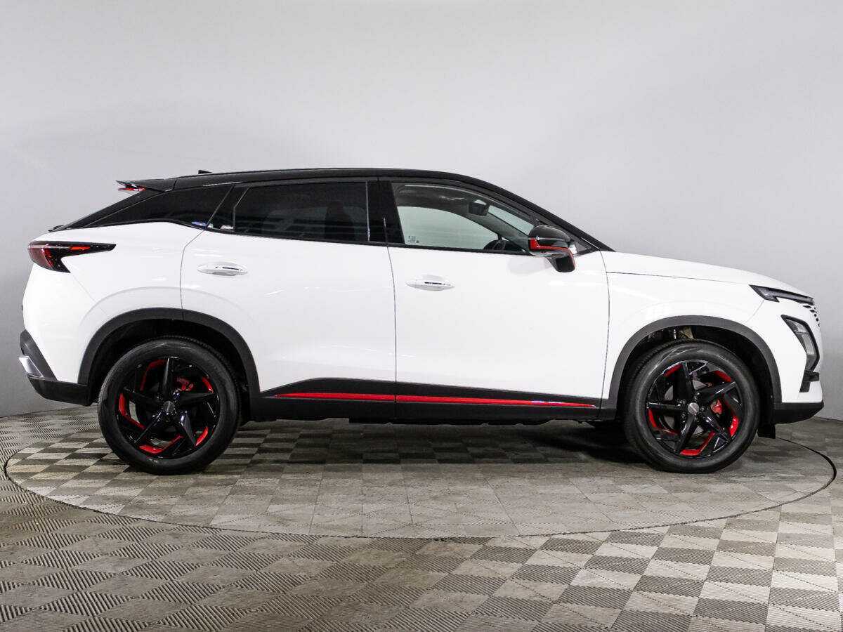 OMODA C5 2022 года с пробегом. Фото: #3