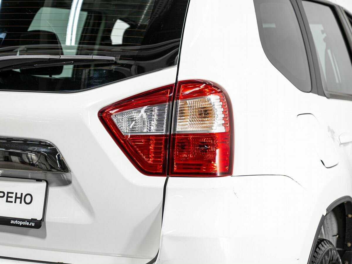 Nissan Terrano 2015 года с пробегом. Фото: #6