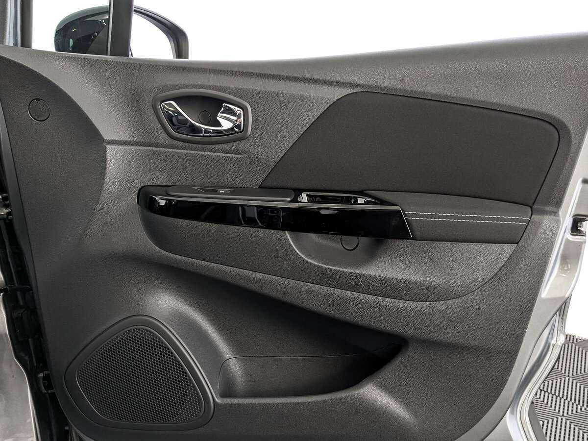 Renault Kaptur 2020 года с пробегом. Фото: #19