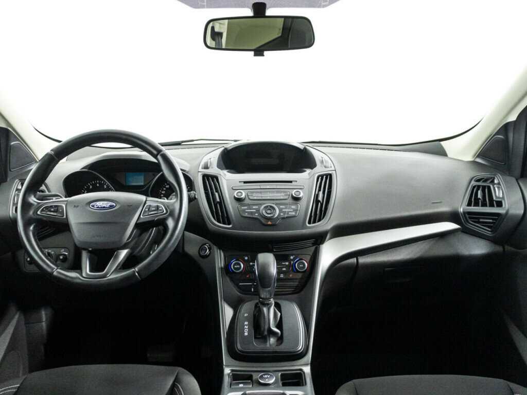 Ford Kuga 2018 года с пробегом. Фото: #12