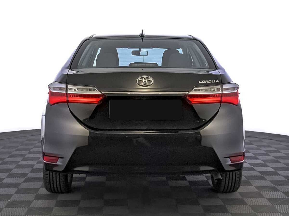 Toyota Corolla 2017 года с пробегом. Фото: #5