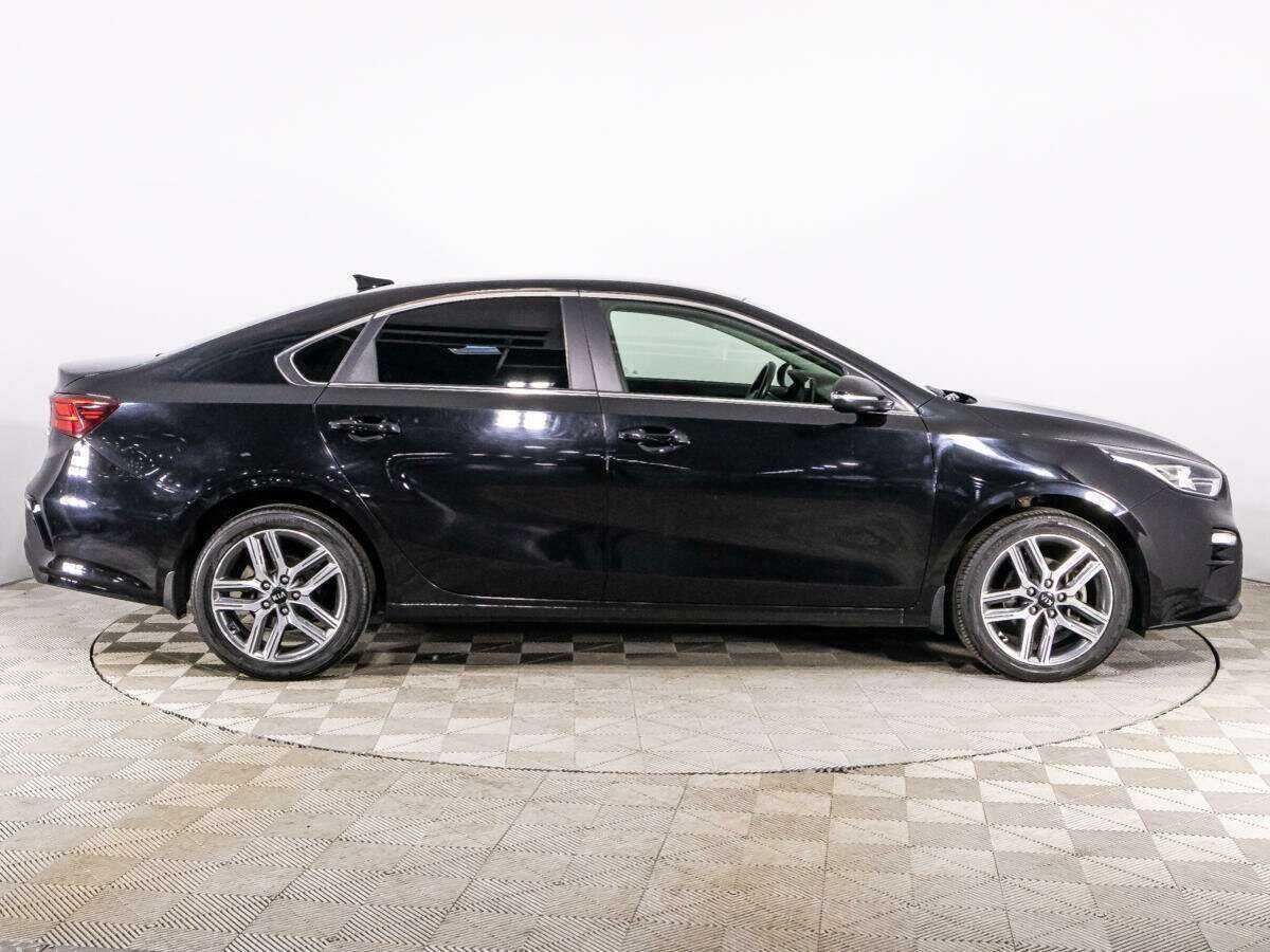 Kia Cerato 2019 года с пробегом. Фото: #3