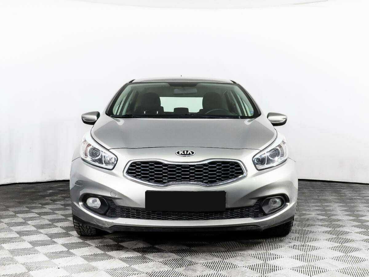 Kia Ceed 2013 года с пробегом. Фото: #1