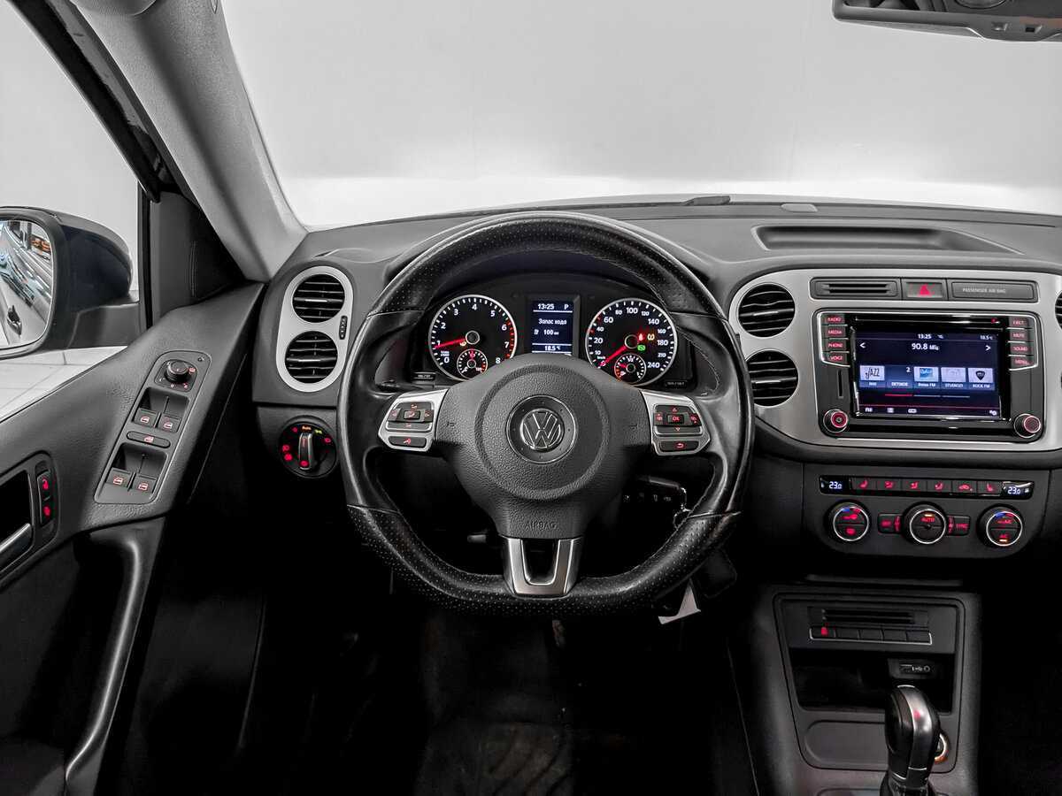 Volkswagen Tiguan 2016 года с пробегом. Фото: #18