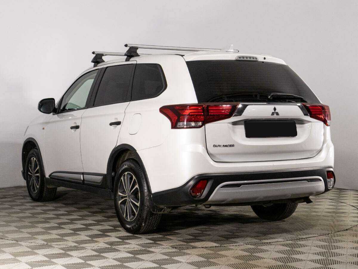 Mitsubishi Outlander 2020 года с пробегом. Фото: #6