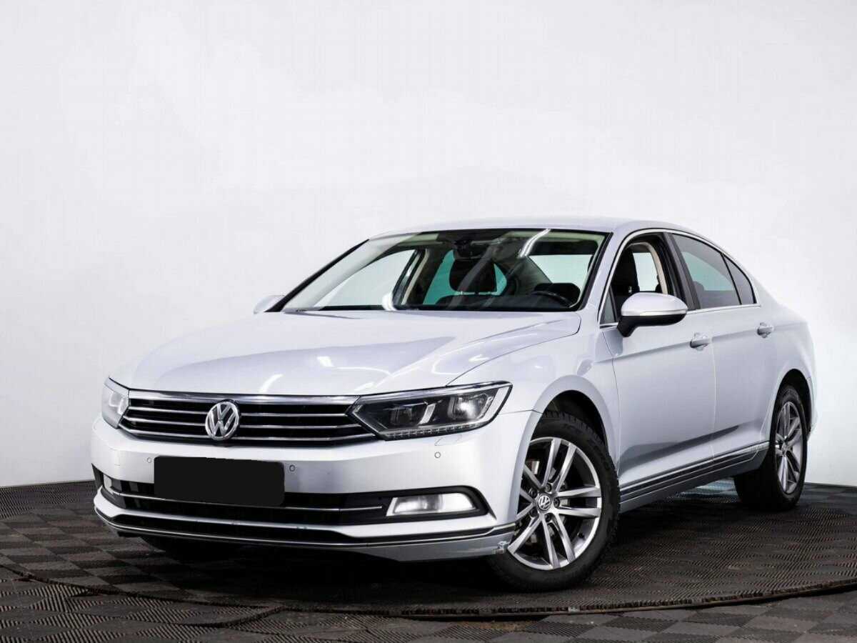 Volkswagen Passat 2017 года с пробегом. Фото: #0