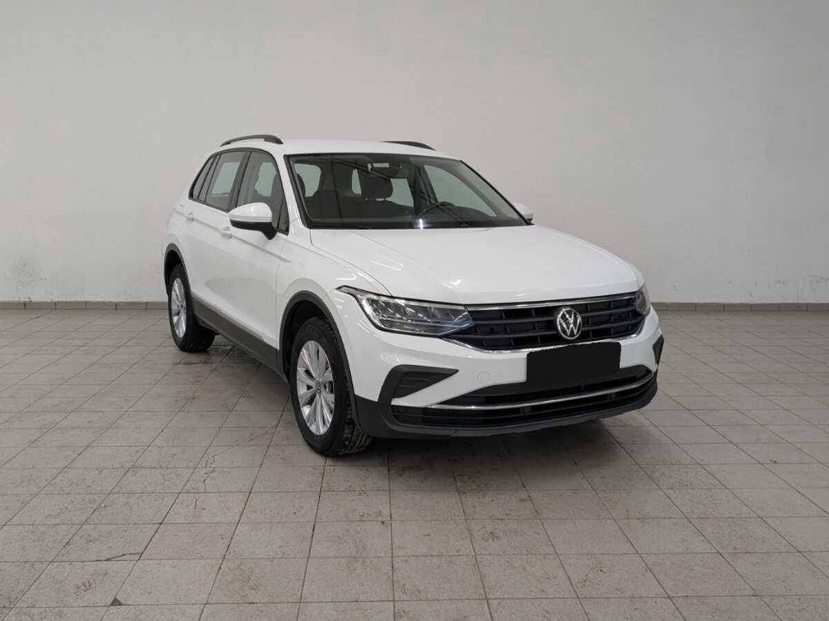 Volkswagen Tiguan 2021 года с пробегом. Фото: #2