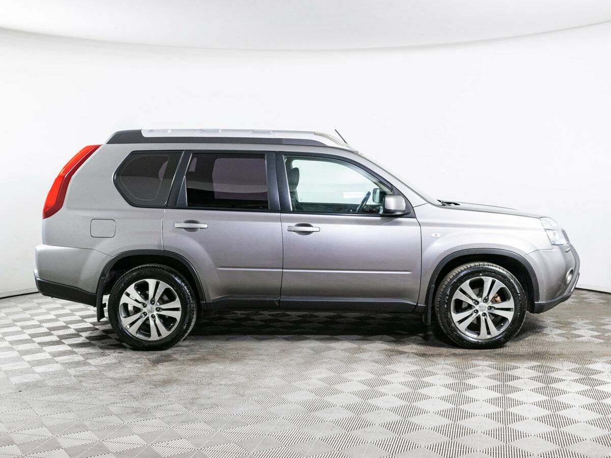 Nissan X-Trail 2013 года с пробегом. Фото: #3