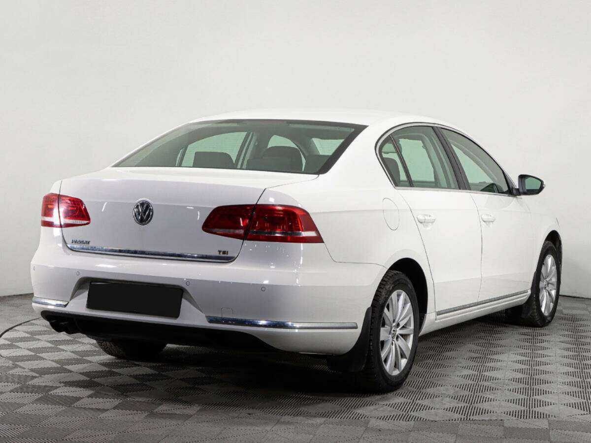 Volkswagen Passat 2014 года с пробегом. Фото: #4