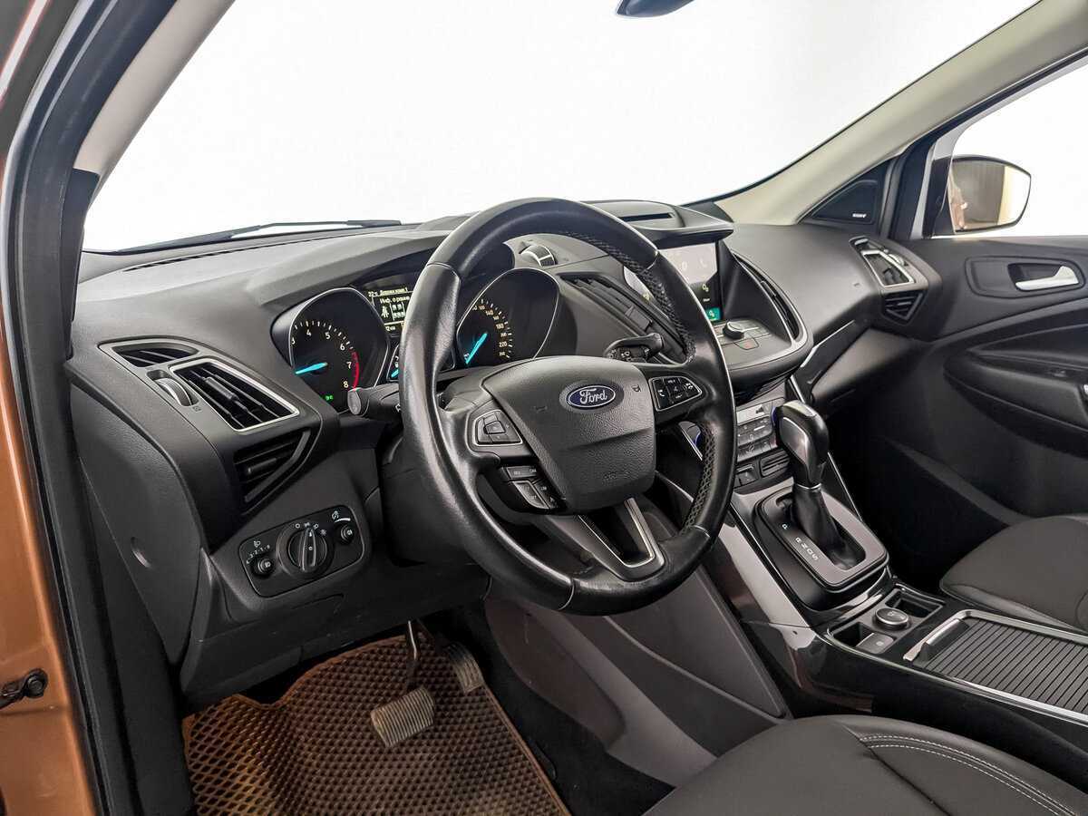 Ford Kuga 2018 года с пробегом. Фото: #15