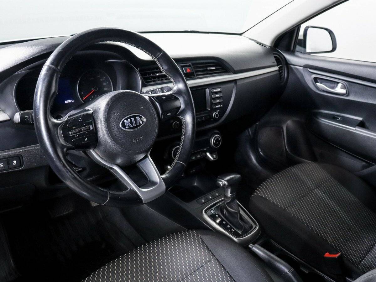 Kia Rio 2017 года с пробегом. Фото: #9