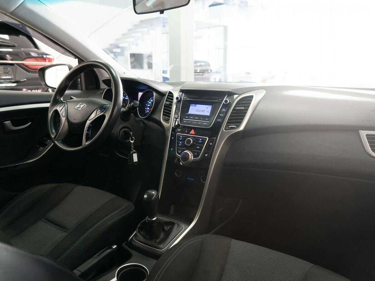 Hyundai i30 2013 года с пробегом. Фото: #15