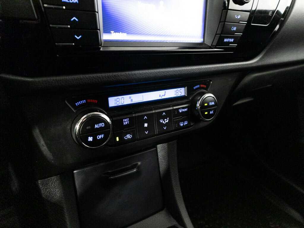 Toyota Corolla 2014 года с пробегом. Фото: #15