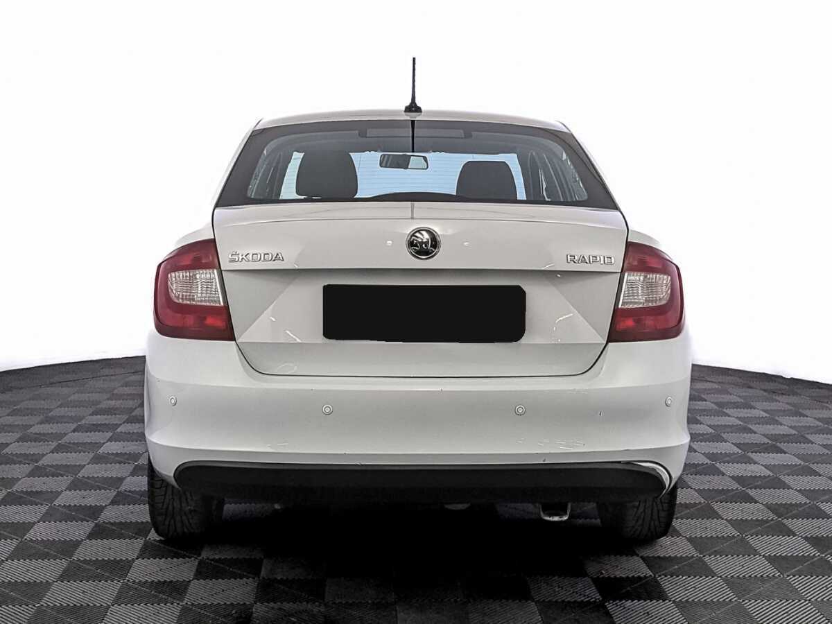Skoda Rapid 2019 года с пробегом. Фото: #5